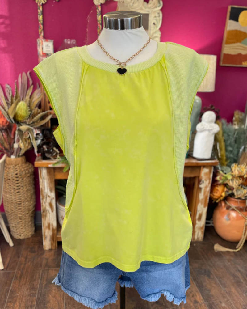 Ribbed Trim Sleeveless Top